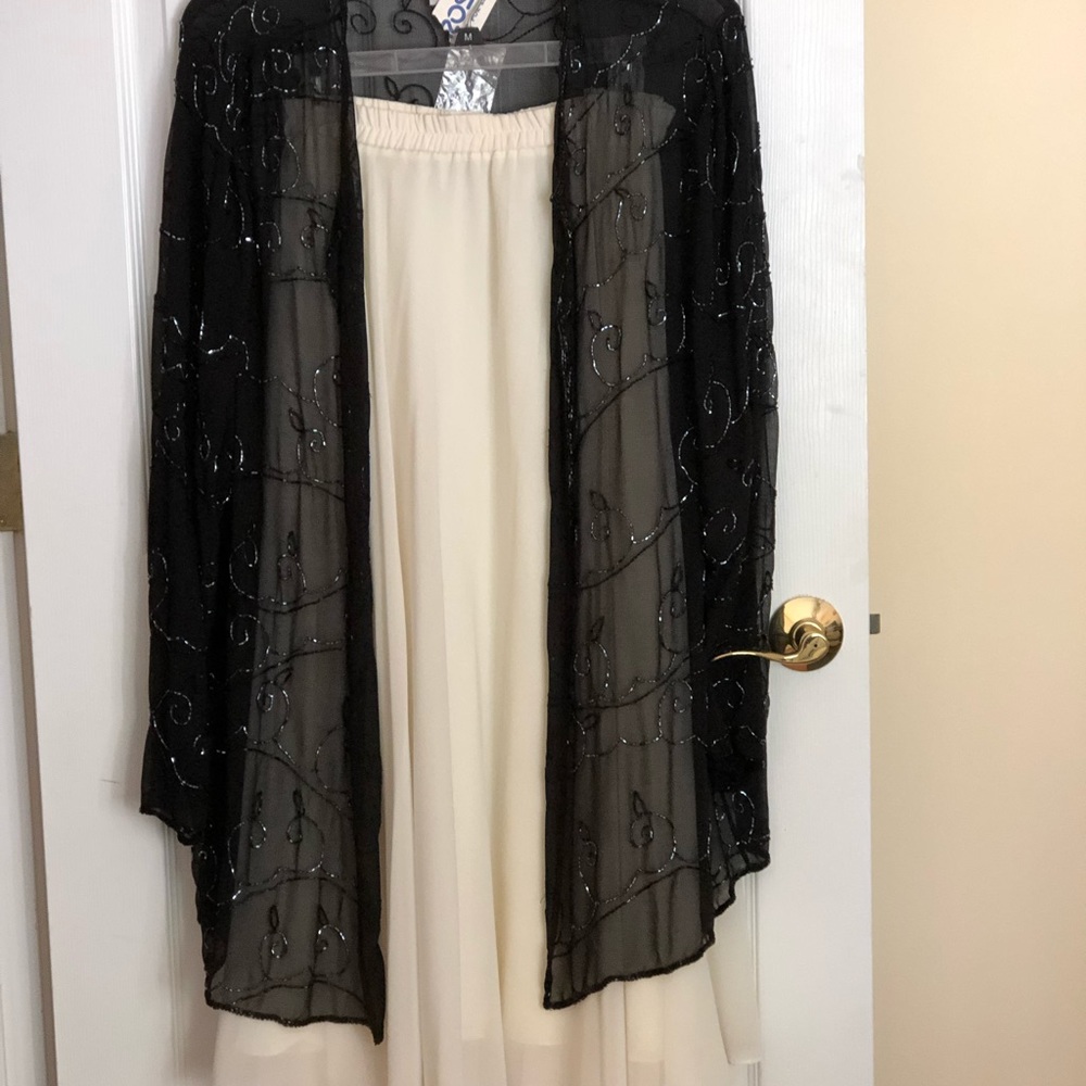 Woman’s jacket - Picture 5 of 5